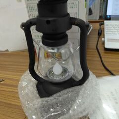 値下げ新品太陽充電できるLEDエネルギー非常キャンプ用8000円...