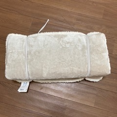 【未使用品】ごろ寝クッション ニトリ