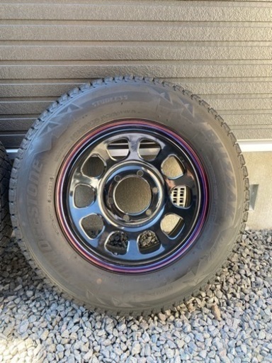 ハイエースで使用のスタッド
