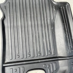 6月15日迄掲載  フィット2代目 純正ラバーマット(運転席以外)の画像