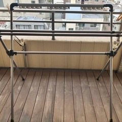 伸縮物干しスタンド