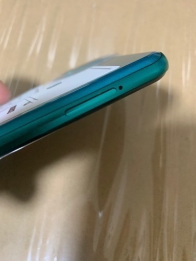 AQUOS R3 エレガントグリーン 808SH ほぼ未使用品 simロック解除済 レンズ保護フィルム1枚付