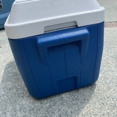 コールマン クーラーボックスの画像