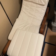 IKEA POANG ポエング オットマン 交換マット付きの画像