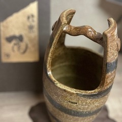 信楽焼　花器、花瓶の画像