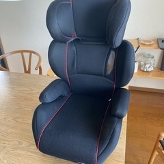 チャイルドシート（ハイバックジュニア）