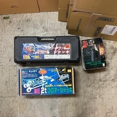 フロアジャッキ 2つ バッテリーチャージャー メルテック 油圧2...