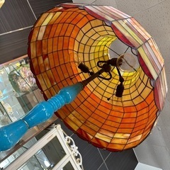 ステンドグラス　フロアライトの画像