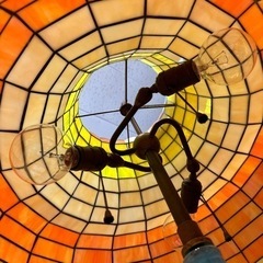 ステンドグラス　フロアライトの画像