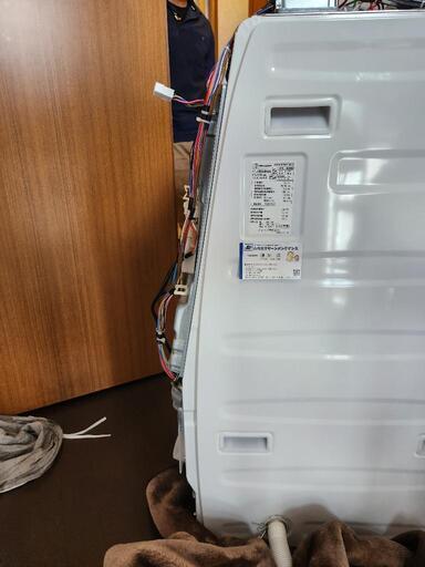 2021年製：専門業者分解清掃：シャープドラム式洗濯乾燥機