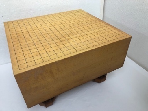 囲碁盤　厚さ17cm 高さ31cm 脚付き