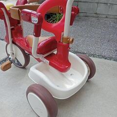 三輪車の画像