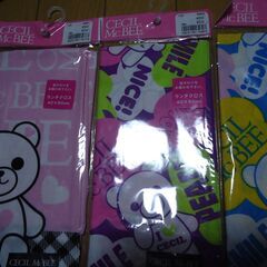 CECIL　McBEE セシルマクビー　ランチクロス　４０×６０㎝6種類・１種類各１００円です。新品未使用の画像