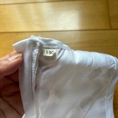 130サイズ　ワンピース　白の画像