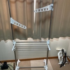 物干し（キャスター付き）の画像