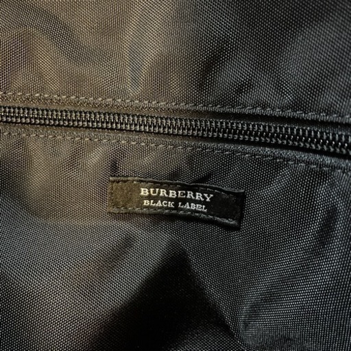 Burberryのバック