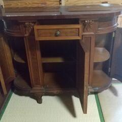 アンティーク調イタリア風家具の画像