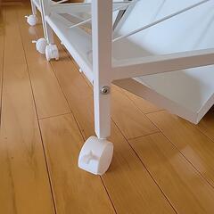 キャスター付き書類ラック 一台200円の画像