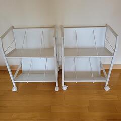 キャスター付き書類ラック 一台200円の画像