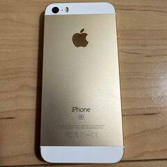 iphone se 第一世代 32GB ゴールドの画像