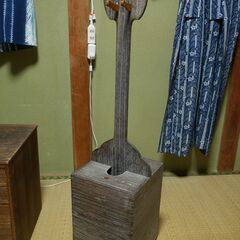※年内廃棄予定※三味線立て