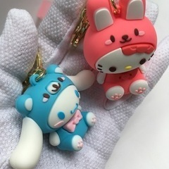新品 バッグチャーム各１つ在庫の画像