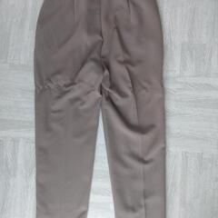 【GU】レディース ストレートパンツ Lの画像