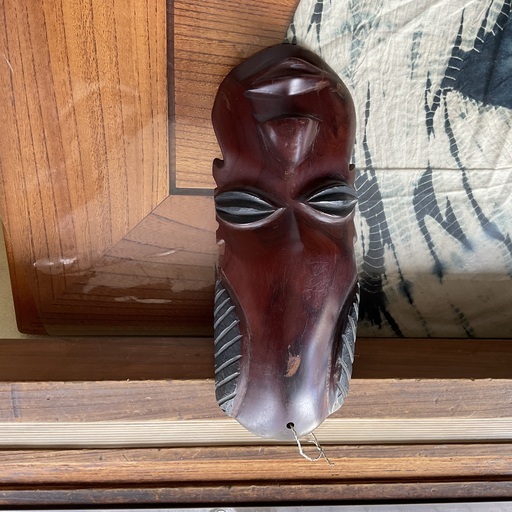 ザンビアのお土産木彫りのお面 (まーちゃん) 余戸のその他の中古