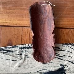 ザンビアのお土産　木彫りのお面の画像