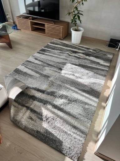 《ニトリ美品カーペット》154cm×233cm 約20000円が2000円