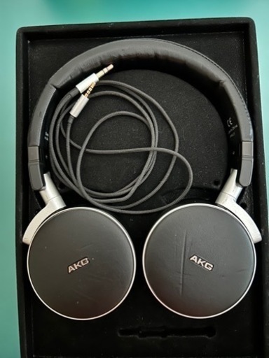 ヘッドフォン AKG K495 NC