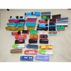 ❤️大量４５両★トーマス★チャギントン★おしゃべり★タッチDEトーク★プラレールの画像