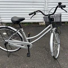 自転車 ママチャリ 空気入れ付き