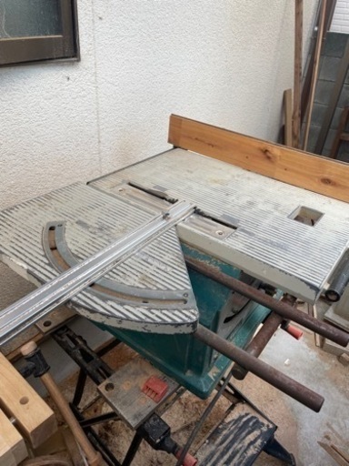 マキタ　マルノコ盤2711