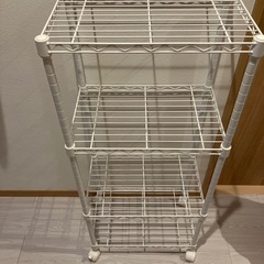 スチールラックの画像