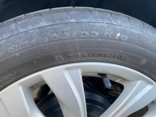 タイヤ４本　ホイール付き185/55R16中古