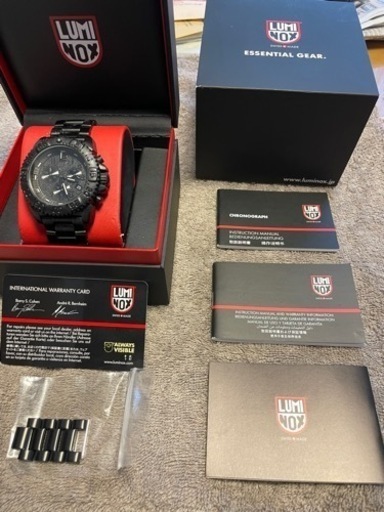 ルミノックス blackOUT