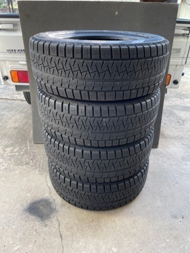 826-1)はめ替え込み！205/55R16 ピレリランフラットスタッドレス中古4本セット！アイス アシンメトリコ