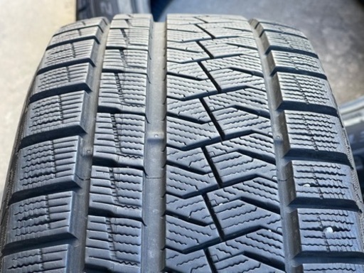 826-1)はめ替え込み！205/55R16 ピレリランフラットスタッドレス中古4本セット！アイス アシンメトリコ