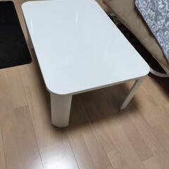 カインズのテーブル