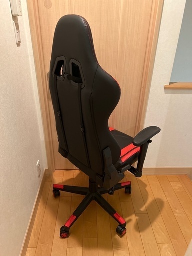 ゲーミングチェア　ほぼ新品