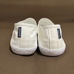 新品！ラコステのスリッポン25.4センチ(ホワイト)の画像