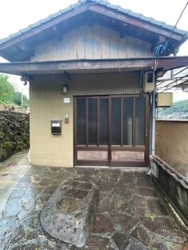 尾道市防地町　戸建て　賃貸