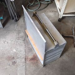 ①出前箱　おかもち　アルミ　横型3段 　※9/20までに取りに来られる方の画像