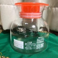 耐熱ガラス　iwaki  ガラス容器　フルーツサワーなど貯蔵の画像