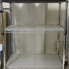 収納棚の画像