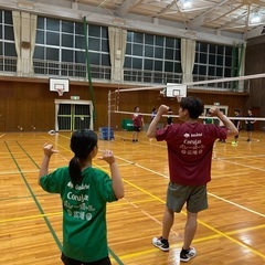無料体験募集中！バレーボールを楽しみたい現小学4年生～中学3年生を募集中です。の画像