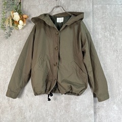 レディース服まとめ売り① ８５円／1点　大量 格安にてご提供 古着 お友達とシェアも♪　転売 仕入れ 卸の画像