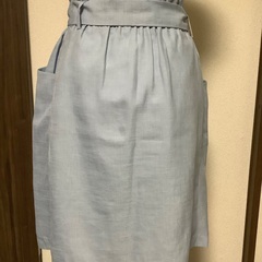 水色スカートの画像