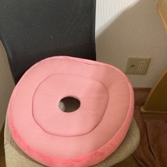 骨盤サポートクッション ピンクの画像